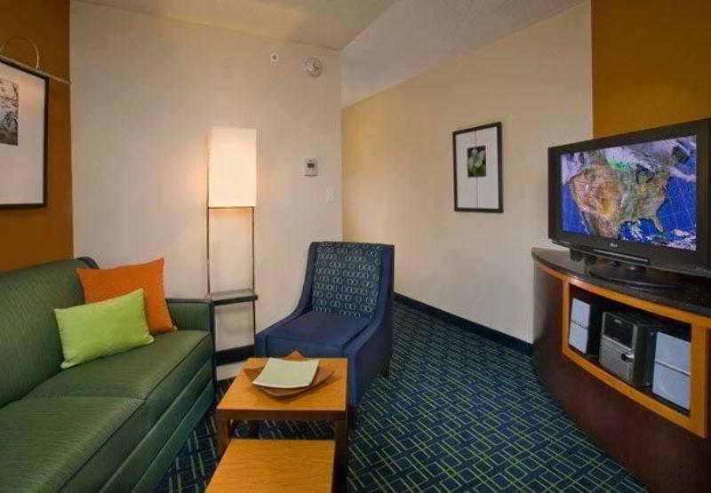 Fairfield Inn And Suites New Buffalo Pokój zdjęcie